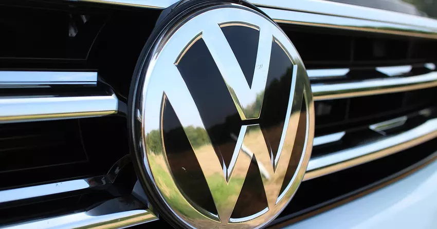 WSJ: VW gaat een toeslag heffen op de prijskaartjes van auto's die in de VS worden geïmporteerd.