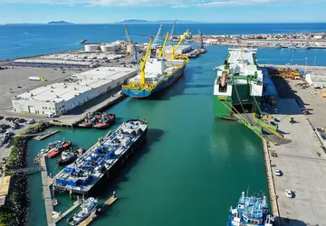 Een Amerikaanse matroos verkocht blauwdrukken van ...