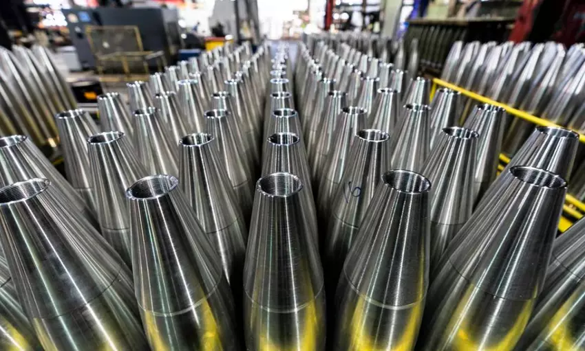 Verenigd Koninkrijk draagt 12,5 keer meer granaten over aan Oekraïense strijdkrachten dan gepland voor 2022