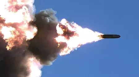 Boeing heeft een geavanceerd lange-afstandsprojectiel onthuld, Ramjet 155 met directe straalaandrijving, dat doelen kan raken met een bereik van 150 km.