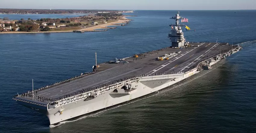 s Werelds grootste vliegdekschip USS Gerald R. Ford, ter waarde van meer dan $13 miljard, arriveert in Kroatië