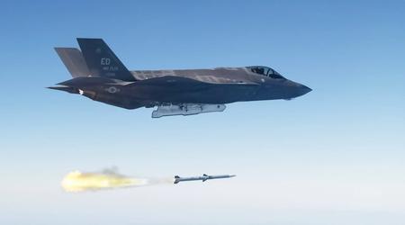 Spanje heeft de aankoop goedgekeurd van 72 AIM-120C-8 AMRAAM raketten ter waarde van $105 miljoen voor de Eurofighter Typhoon, F/A-18 Hornet en NASAMS.
