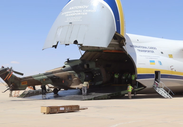 Oekraïense An-124 Ruslan vervoerde Spaanse helikopters ...