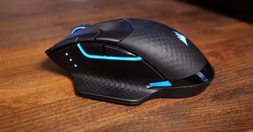 Corsair Dark Core RGB Pro gamingmuis onder de 100