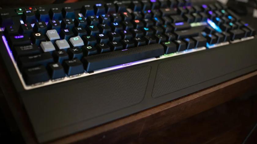 Corsair Strafe RGB MK.2 stille mechanische toetsenbord