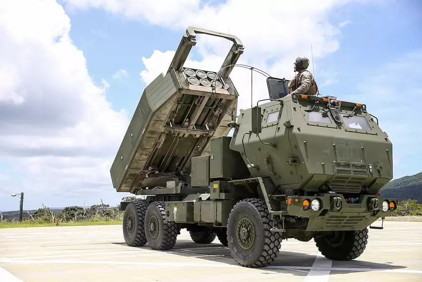 Taiwan schaft 18 extra M142 HIMARS-raketsystemen aan.