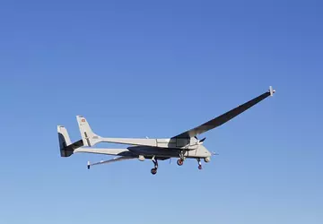 Turkije ontvangt nog twee Aksungur gevechtsdrones ...