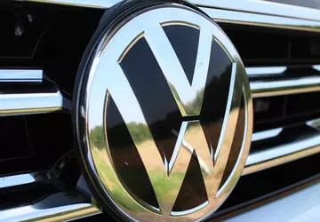 WSJ: VW gaat een toeslag heffen ...