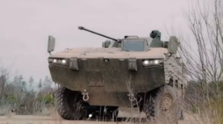 België heeft de nieuwe APC V-2 in dienst genomen