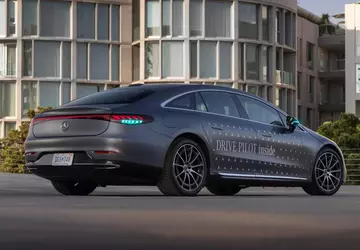 Mercedes-Benz loopt voor op de concurrentie: ...