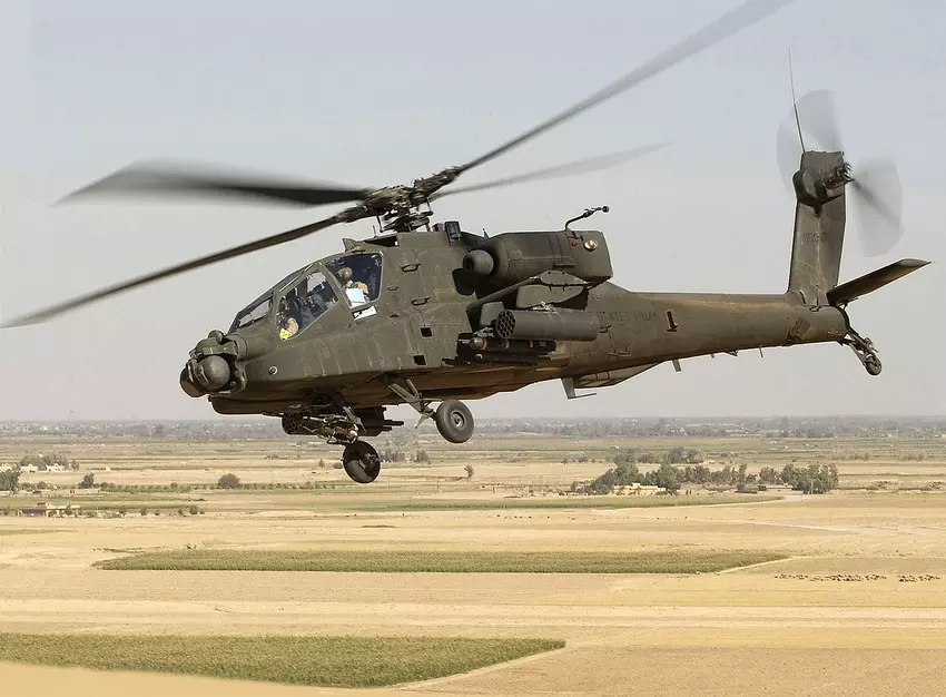 Koninklijke Marokkaanse Luchtmacht ontvangt eerste AH-64E Apache gevechtshelikopters