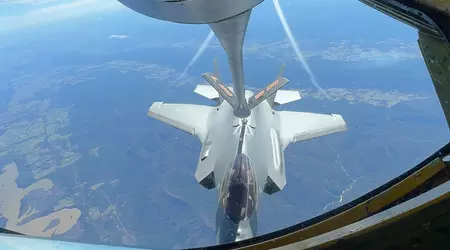 Poolse F-35A voor het eerst bijgetankt in Amerikaanse lucht 