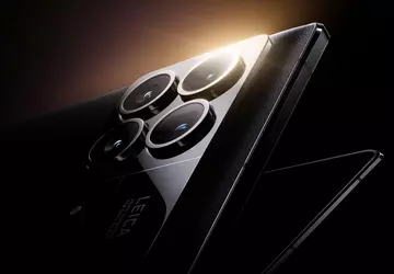 Het is officieel: de opvouwbare smartphone ...