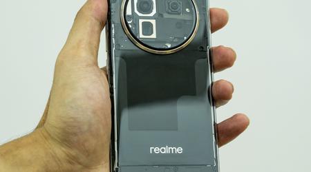 realme 12 Pro+ krijgt een speciale versie met een transparant achterpaneel