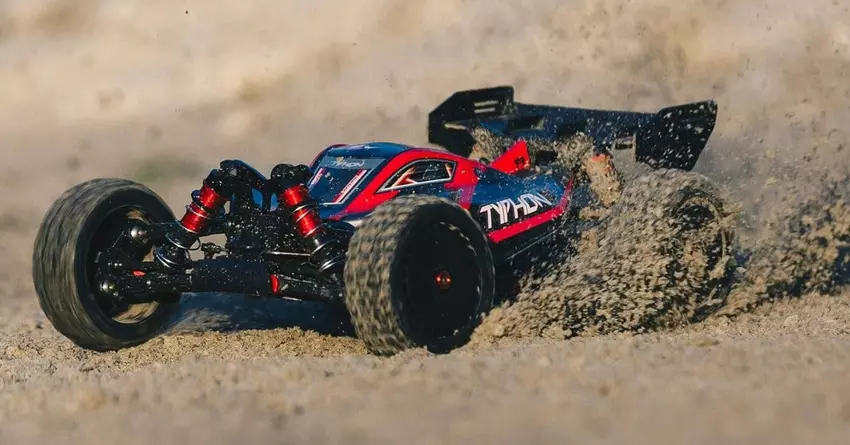 1:8 ARRMA Typhon RC auto