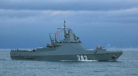 De Oekraïense inlichtingendienst heeft officieel een aanval met een drone bevestigd op het nieuwste schip van Rusland, de Sergei Kotov. Dit schip is in gebruik genomen en kan Kh-35 en Kalibr raketten dragen.