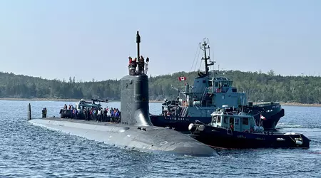 De Amerikaanse marine heeft de nieuwe Virginia-klasse nucleair aangedreven onderzeeër USS Indiana, die Tomahawk kruisraketten kan dragen, naar Canada gestuurd.
