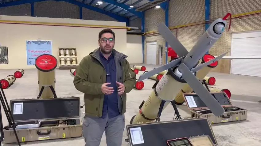 Iran presenteert technologie om drones van onder water te lanceren