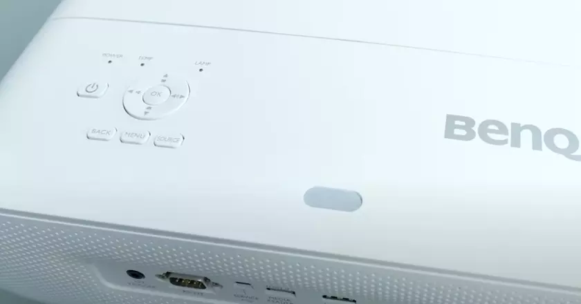 BenQ TK850 Kelder beamer