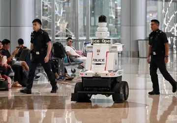 Singapore zal het aantal robots dat ...