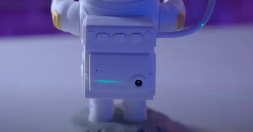 astronaut projector