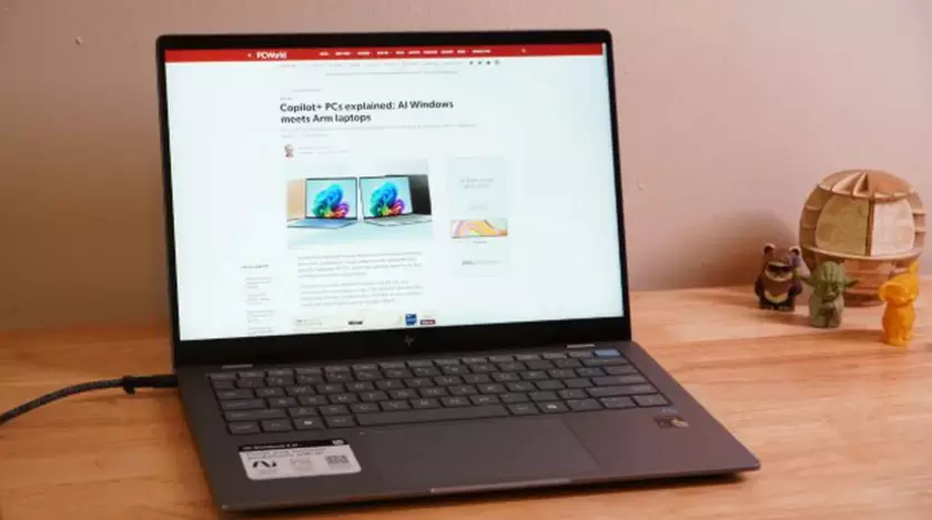 HP OmniBook X Snapdragon X Elite notebook
