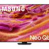 Vooraanzicht van Samsung QN900F TV