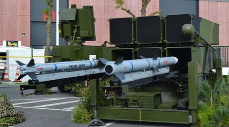 De AFU heeft NASAMS 3e generatie met AIM-9X Sidewinder raketten in dienst, dit is de nieuwste versie van het grond-lucht raketsysteem.