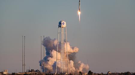 Rocket Lab heeft voor het eerst een Electron-raket de ruimte in gelanceerd met een gebruikte motor