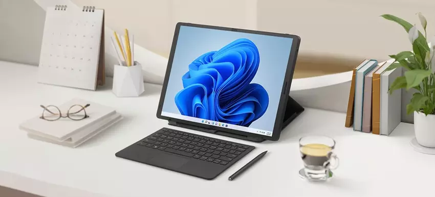 LG Gram Fold is een laptop met een buigbaar scherm, Intel Core i5-1335U-chip en Iris Xe grafische kaart voor een prijs van $3730.