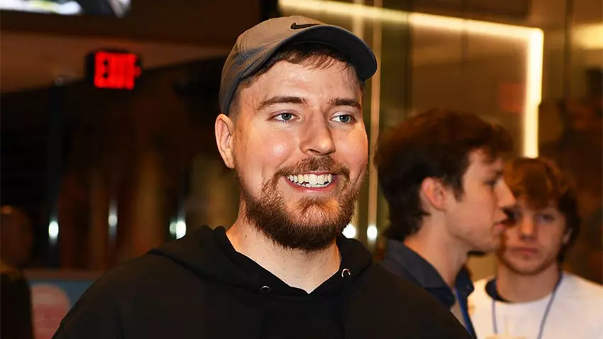MrBeast werd het grootste kanaal op YouTube met meer dan 270 miljoen abonnees