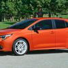 Toyota Corolla Hatchback FX Edition helder oranje kleur
