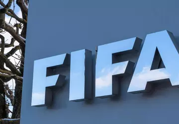 Apple dicht bij deal met FIFA ...