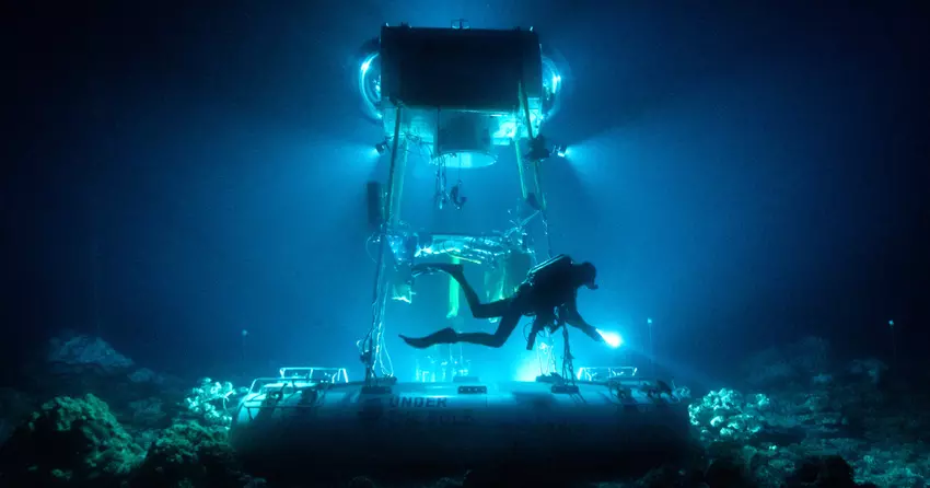 Peugeot gaat onder water