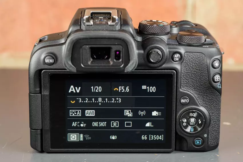 Canon EOS R10 goedkope professionele camera