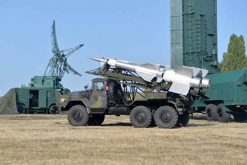 Moldavische luchtdoelraketsysteem S-125 'Neva-M1'