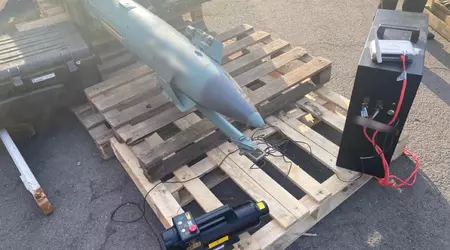 Twee Oekraïners hebben een lanceerinrichting van het Russische luchtafweersysteem "Tor" met raketten in beslag genomen en bij hen opgeslagen - nu hangt hen tot 7 jaar gevangenisstraf boven het hoofd