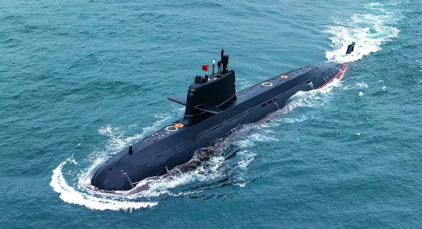 China heeft een uniek onbemand Feiyi-systeem ontwikkeld dat vanaf een onderzeeër de lucht in gaat en weer naar buiten komt.