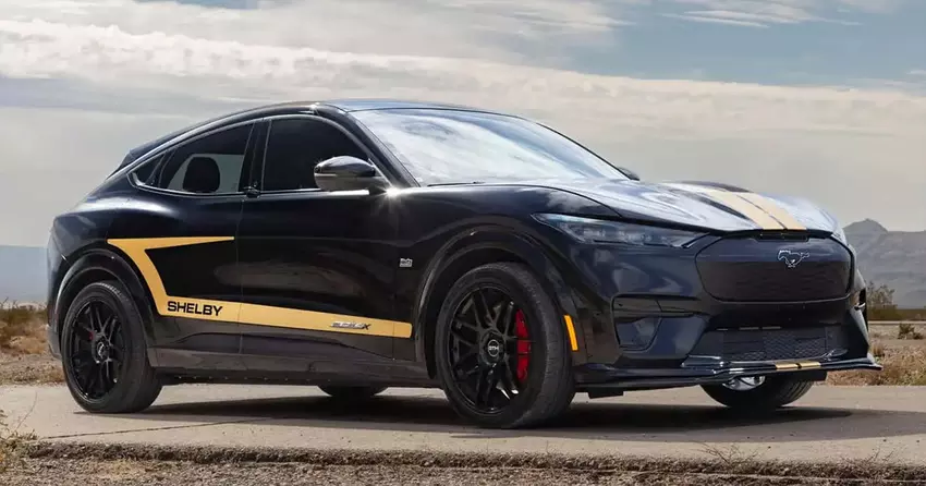 Hertz verkoopt zeldzame Shelby Mach-E GT's.