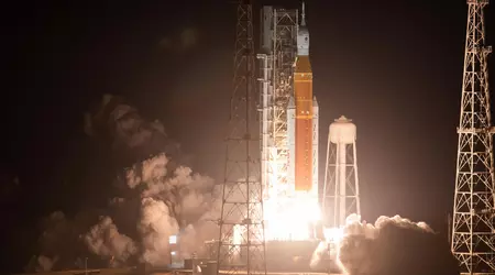 Amerikanen lopen het risico niet op de maan te landen in 2025 door problemen met ruimtepakken en de landingsmodule van SpaceX