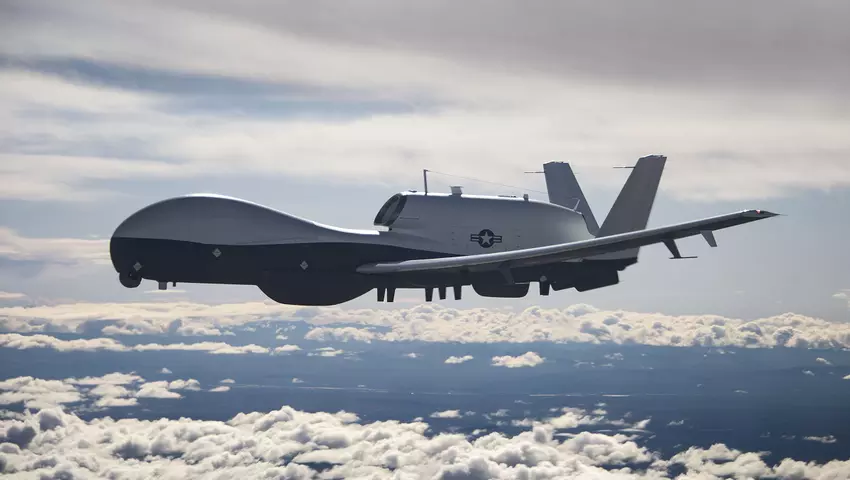 Northrop Grumman draagt vierde MQ-4C Triton strategische drone over aan Amerikaanse marine ter waarde van meer dan $100m