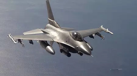België trekt 100 miljoen euro uit voor onderhoud Oekraïense F-16 Fighting Falcon gevechtsvliegtuigen