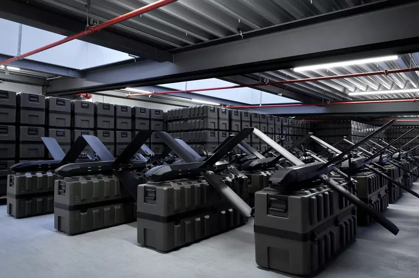 Drones met kunstmatige intelligentie geproduceerd door Helsing