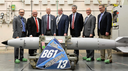 VS creëren nieuwe B61-13 nucleaire bom een jaar voor schema