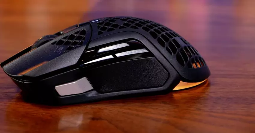 SteelSeries Aerox 5 top wireless muis voor gamers