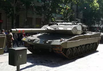 Spanje geeft 1 miljard euro militaire ...