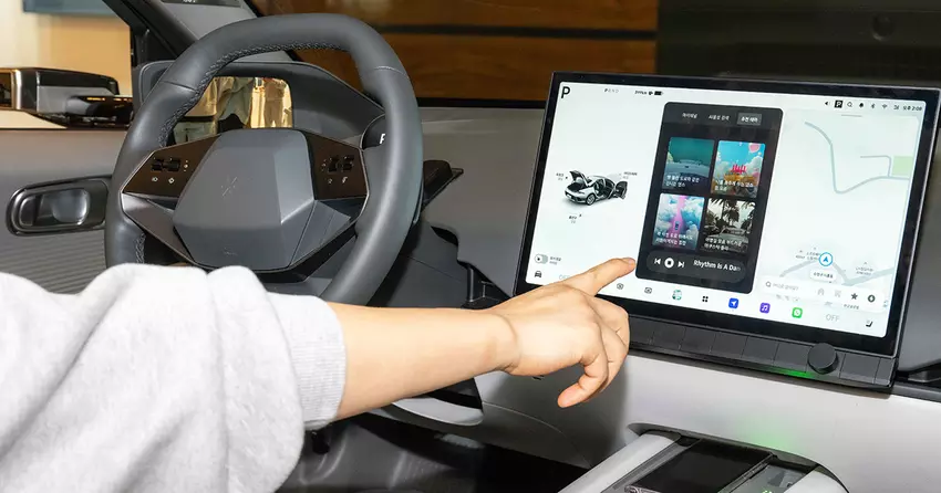 Hyundai Pleos Connect op de demonstratiestand