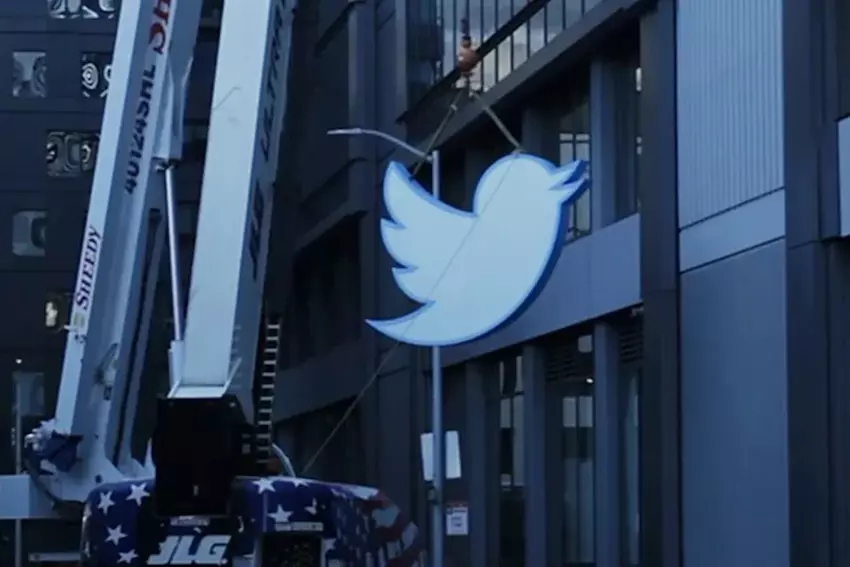 Twitter-logo van het hoofdkantoor in San Francisco wordt geveild: startprijs $21.664
