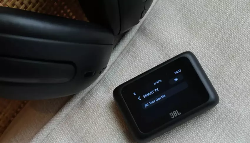 JBL Tour One M3 Smart Tx ruisonderdrukkende hoofdtelefoon voor reizen