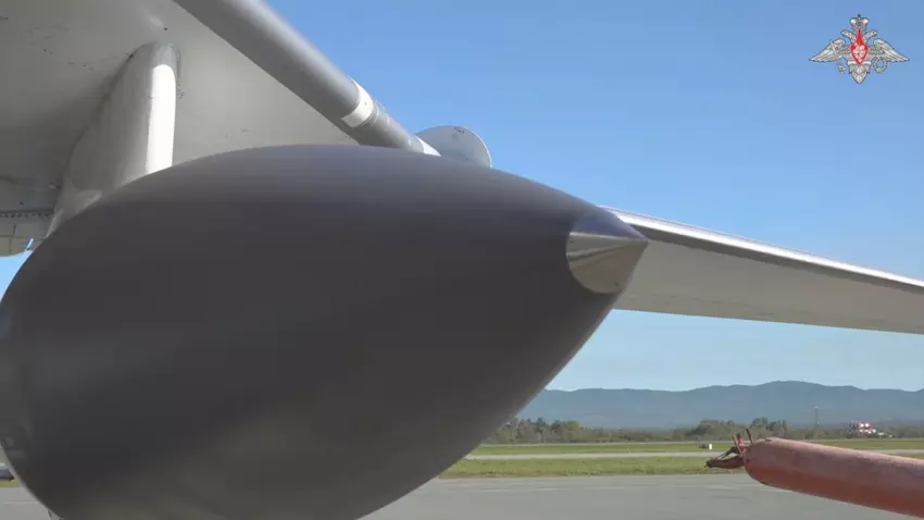 De Russen zeiden dat ze een onbekende kruisraket voor de Tu-22M3 bommenwerper hadden gemoderniseerd en het gewicht van de kernkop hadden verhoogd tot 1.750 kg.